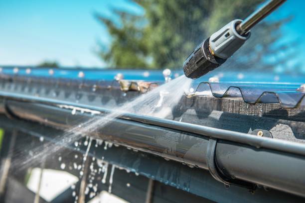 Why Choose Our Certified Pressure Washing Experts for Your Project Needs in Riverside, OH?